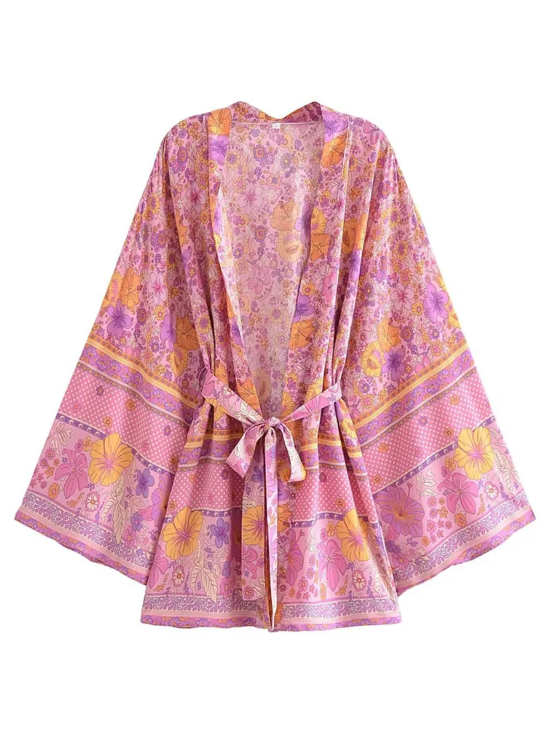 Down To Earth Women's Floral Short Kimono Jacket