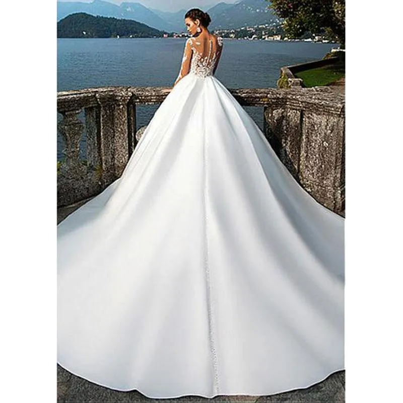 Elegant Satin V-Neck A-Line Wedding Dresses With Lace Appliques Long Sleeves Bridal Dress Wedding Gown