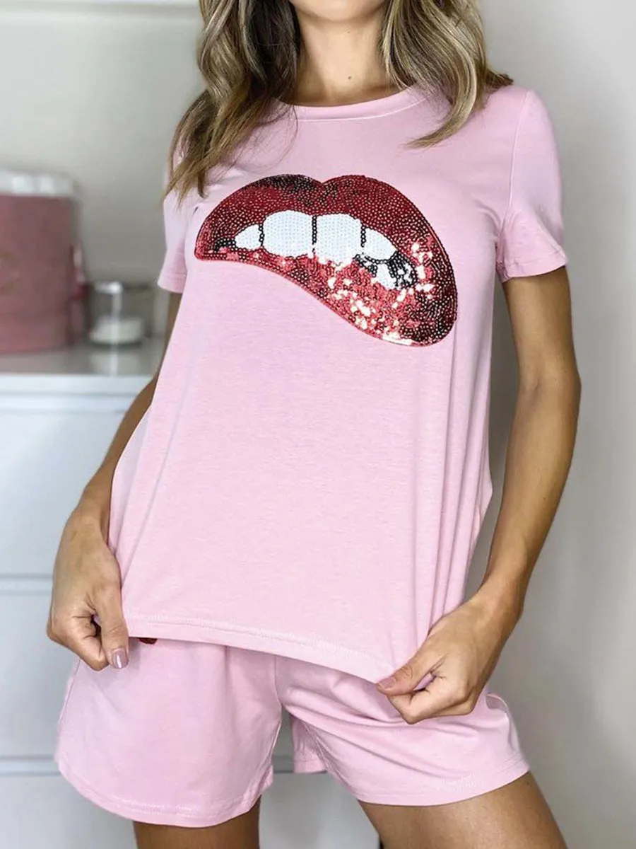 Lip Print Round Neck Short Sleeve Top Shorts Suit