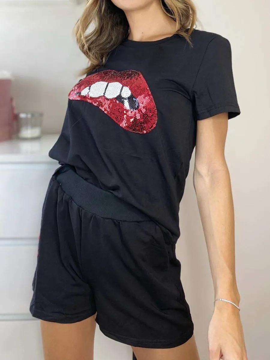 Lip Print Round Neck Short Sleeve Top Shorts Suit