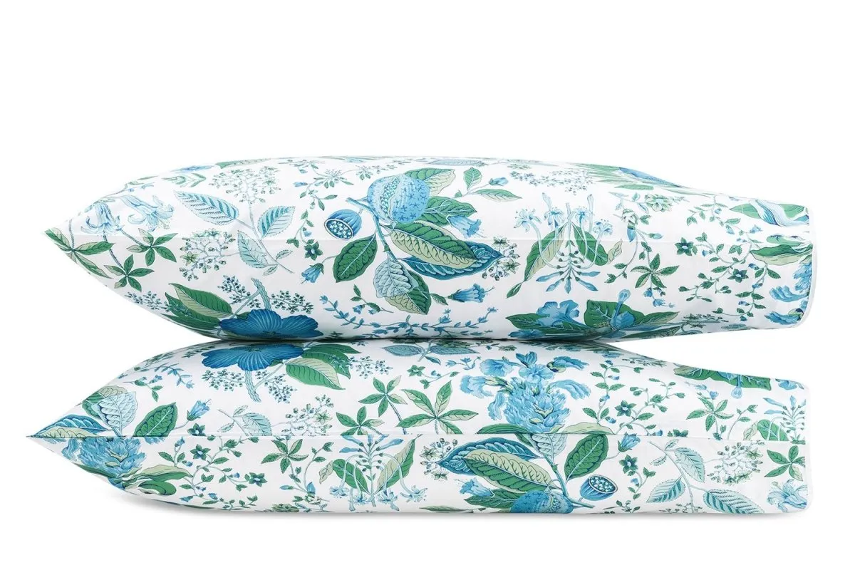 Pomegranate Sea Bedding by Matouk | Schumacher