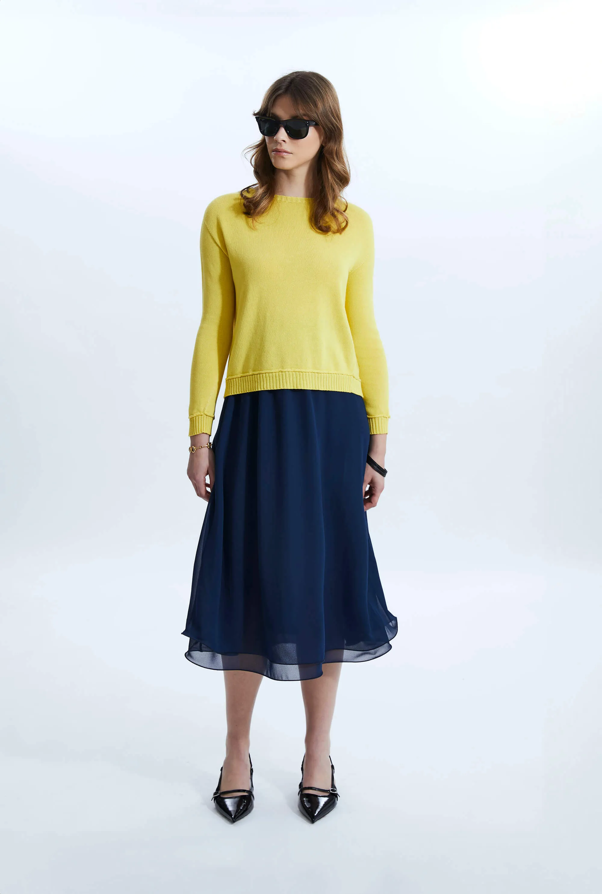 Scoop Neck Piped Edge Knit Yellow