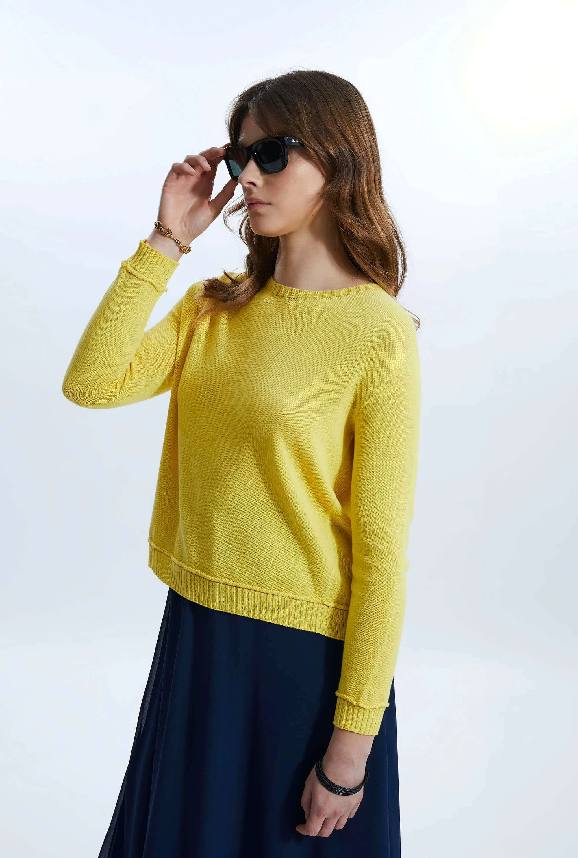 Scoop Neck Piped Edge Knit Yellow